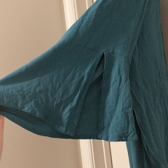 Blue/Green Tunic - Picture 2 of 3